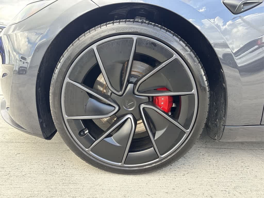 Thumbnail: 2025 Tesla Model 3 - 11