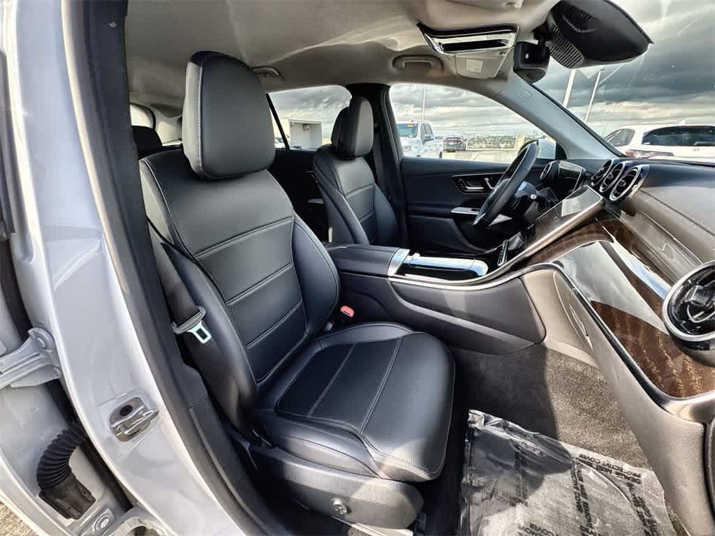 Thumbnail: 2024 Mercedes-Benz GLC - 26