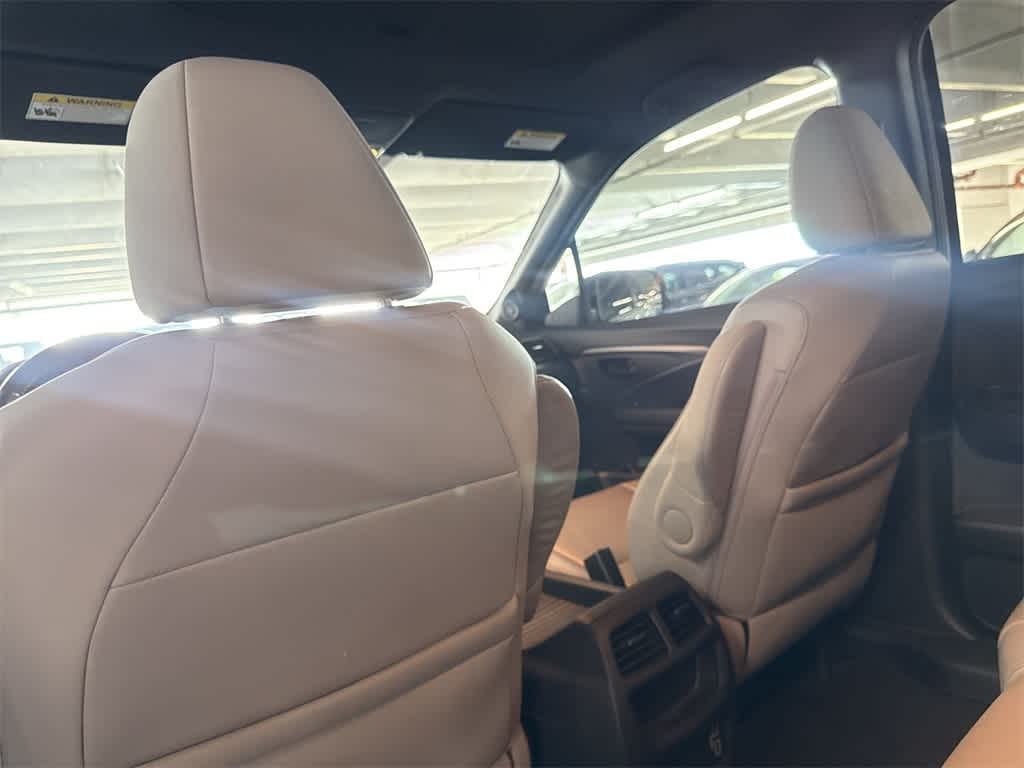 Thumbnail: 2022 Honda Passport - 22