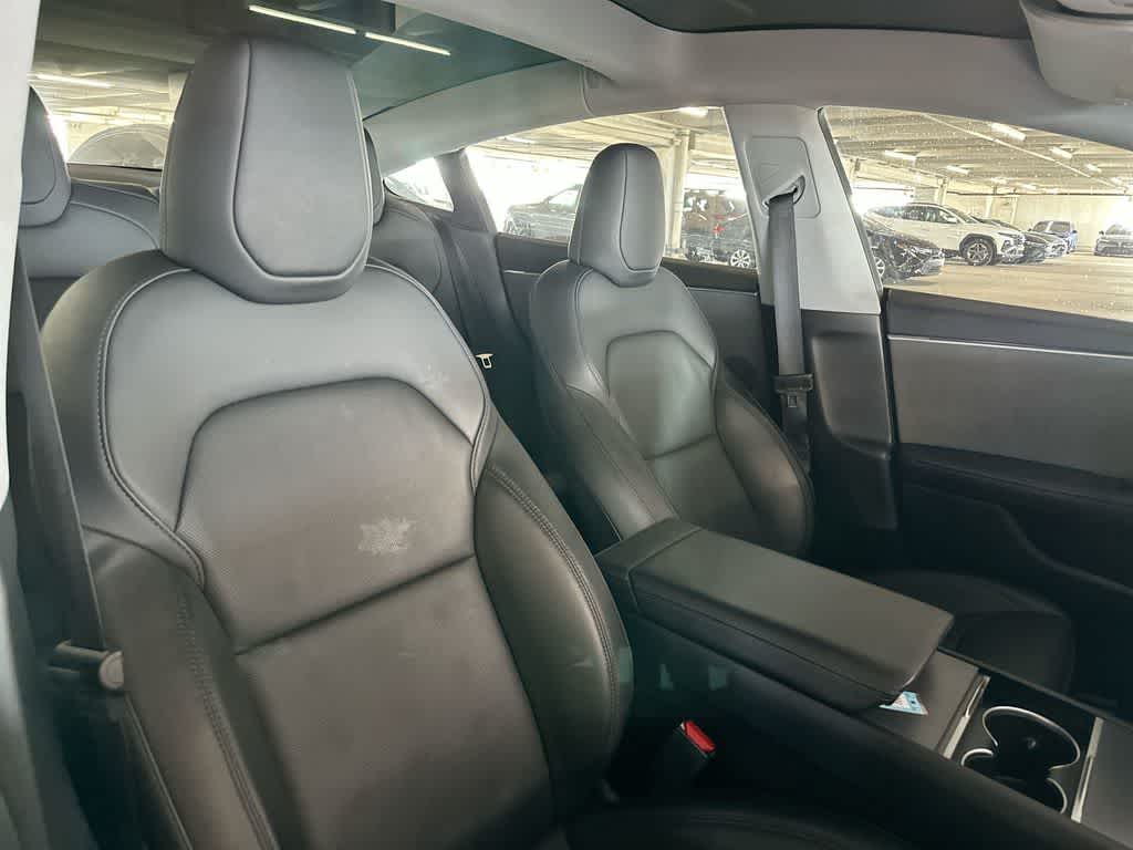 Thumbnail: 2025 Tesla Model 3 - 26