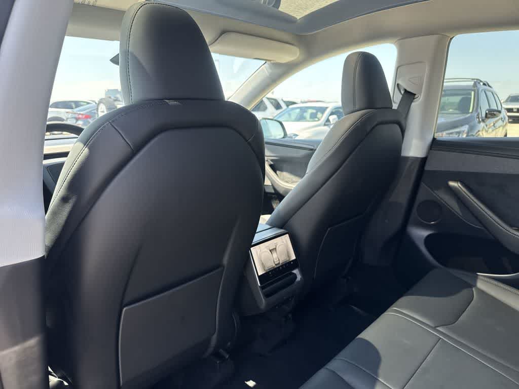 Thumbnail: 2026 Tesla Model Y - 22