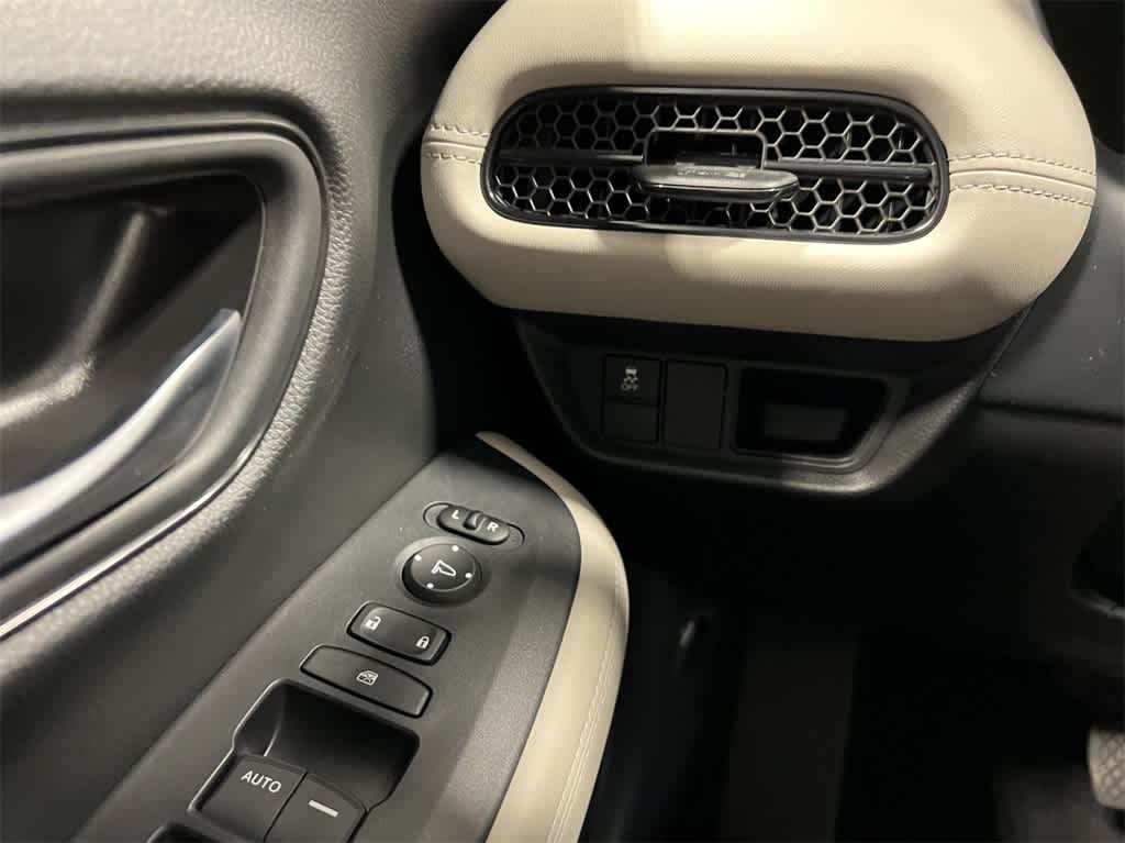 Thumbnail: 2025 Honda HR-V - 16