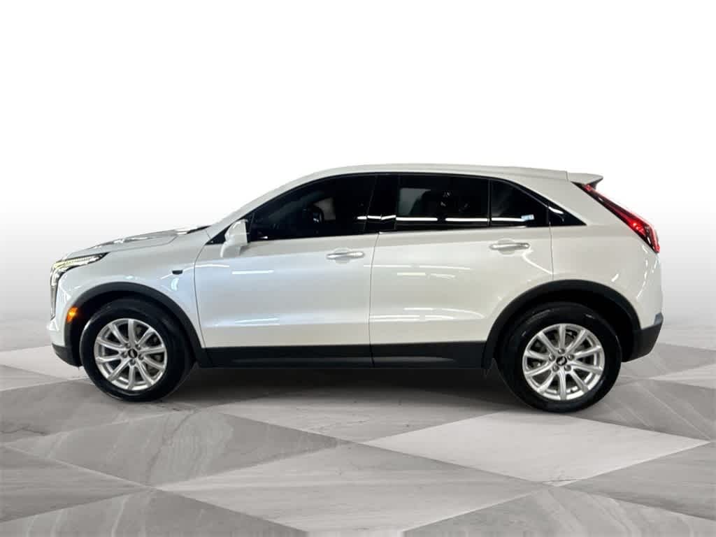 Thumbnail: 2023 Cadillac XT4 - 5