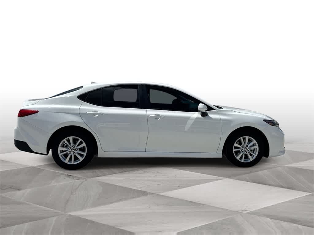 Thumbnail: 2025 Toyota Camry - 9