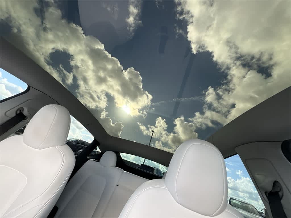 Thumbnail: 2024 Tesla Model Y - 16