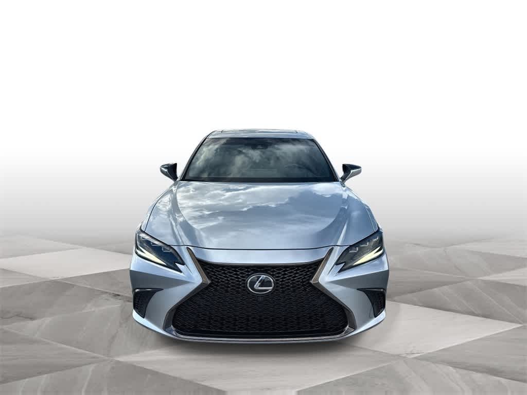 Thumbnail: 2023 Lexus ES - 3