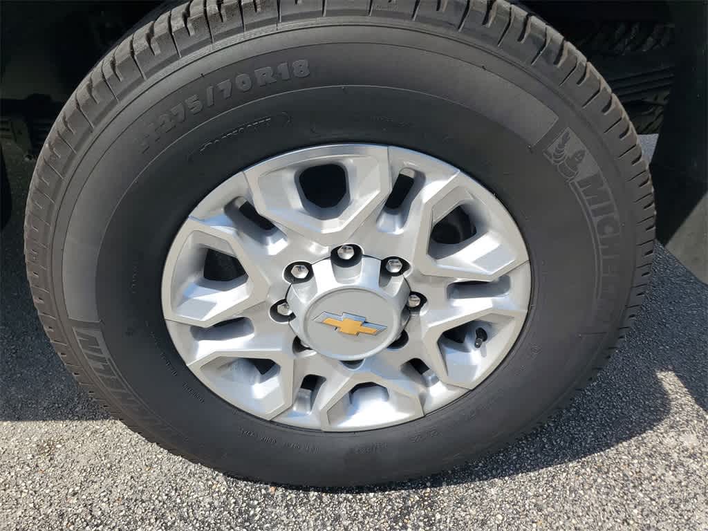 2024 Chevrolet Silverado 2500 LTZ 8