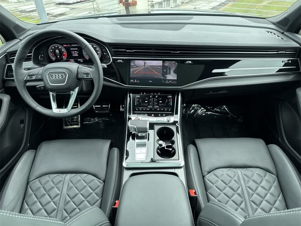 Thumbnail: 2025 Audi SQ7 - 23