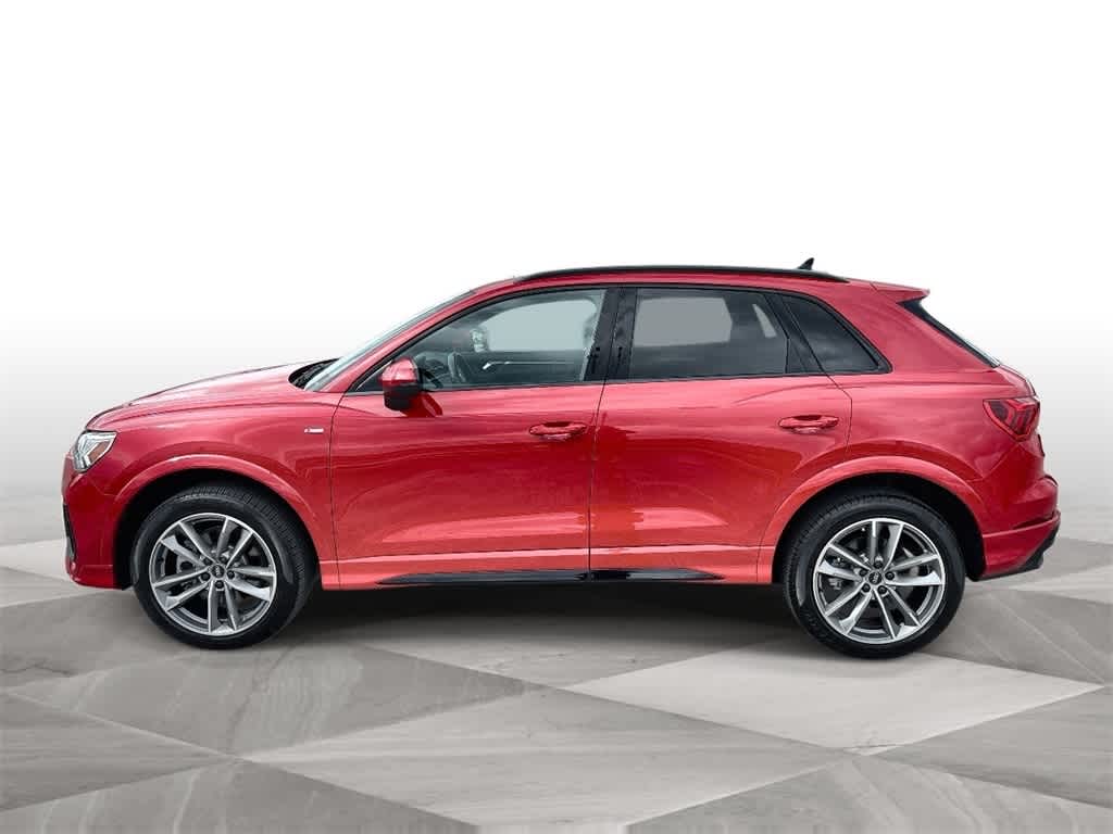 Thumbnail: 2024 Audi Q3 - 5