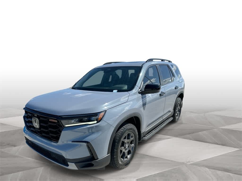 Thumbnail: 2023 Honda Pilot - 4