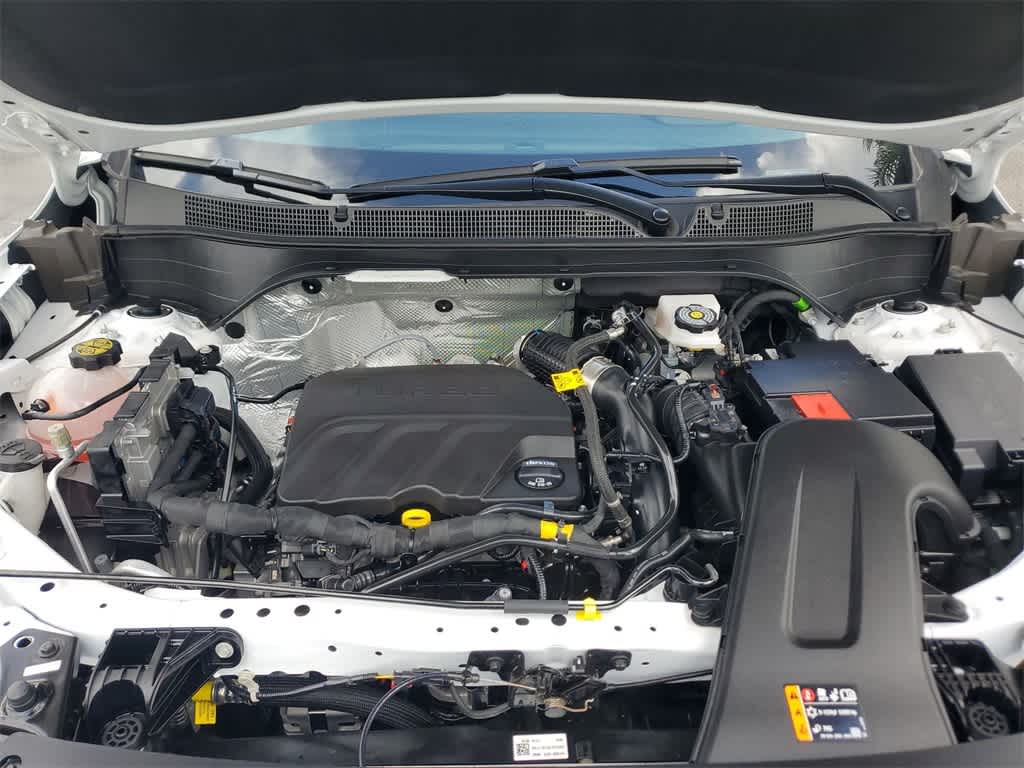 Thumbnail: 2024 Chevrolet Trax - 17