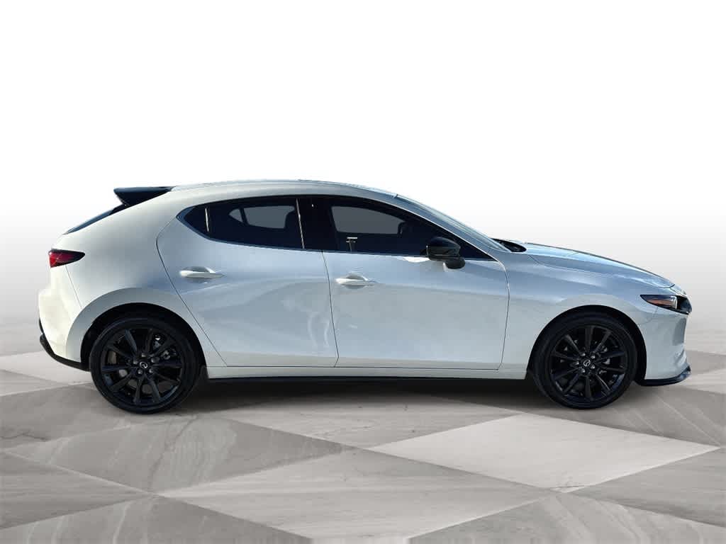 Thumbnail: 2025 Mazda Mazda3 - 9