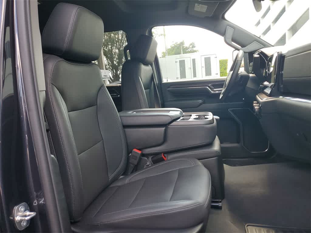2024 Chevrolet Silverado 2500 LTZ 14