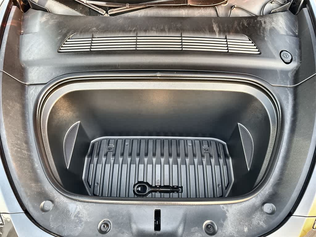 Thumbnail: 2024 Tesla Model Y - 12