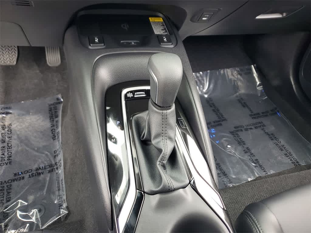 2025 Toyota Corolla XSE 17