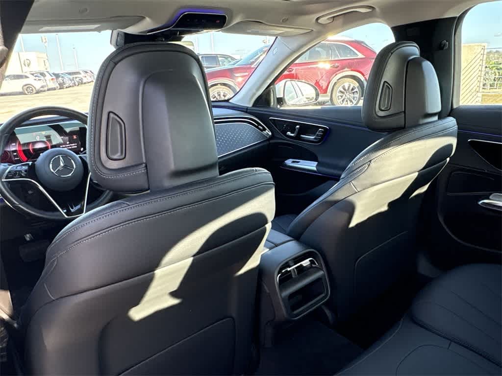 Thumbnail: 2025 Mercedes-Benz E-Class - 22