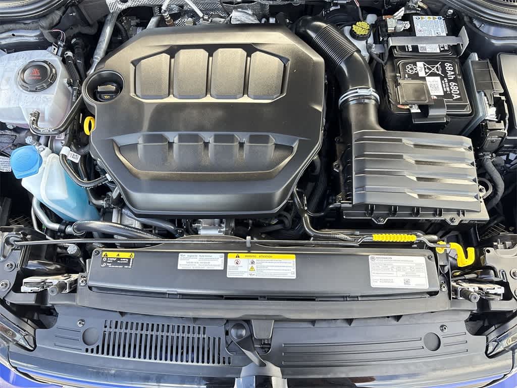 Thumbnail: 2024 Volkswagen Golf - 12