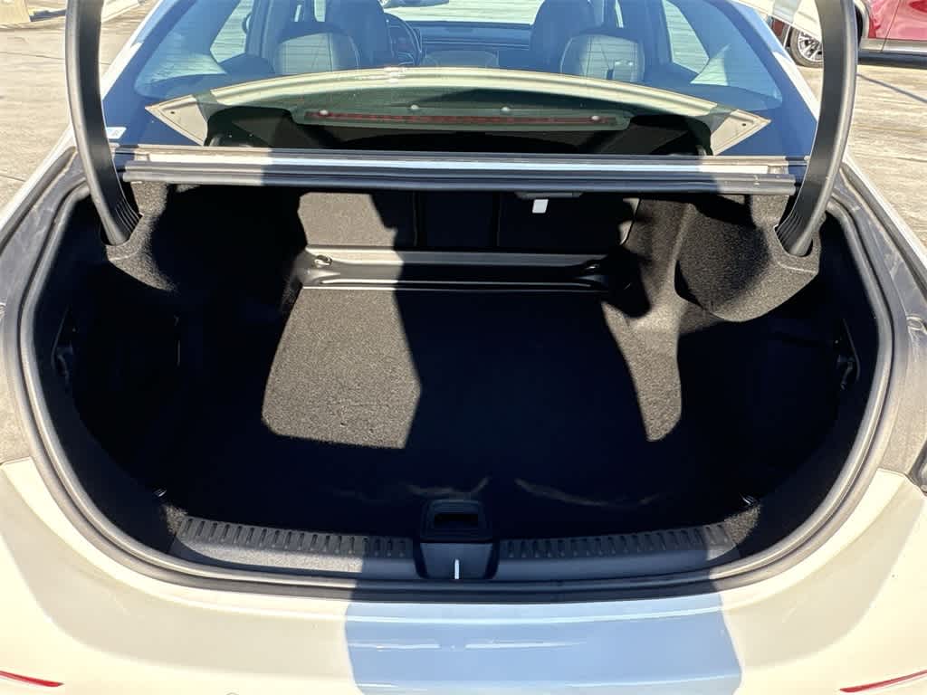 Thumbnail: 2025 Mercedes-Benz E-Class - 24