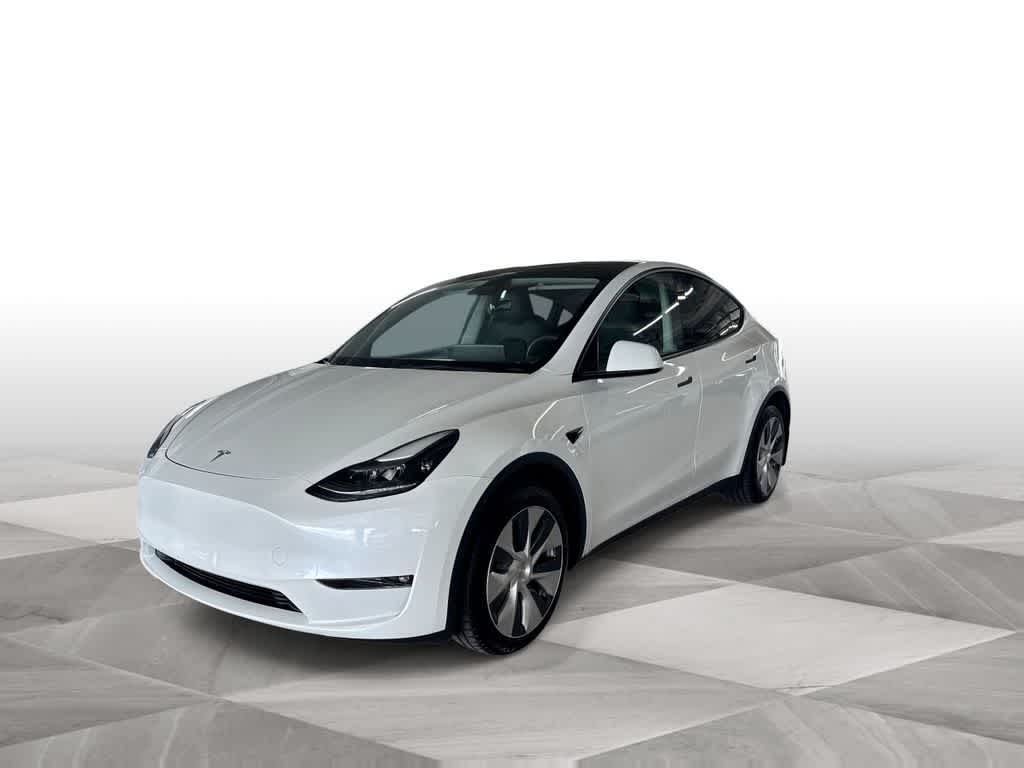 Thumbnail: 2023 Tesla Model Y - 4