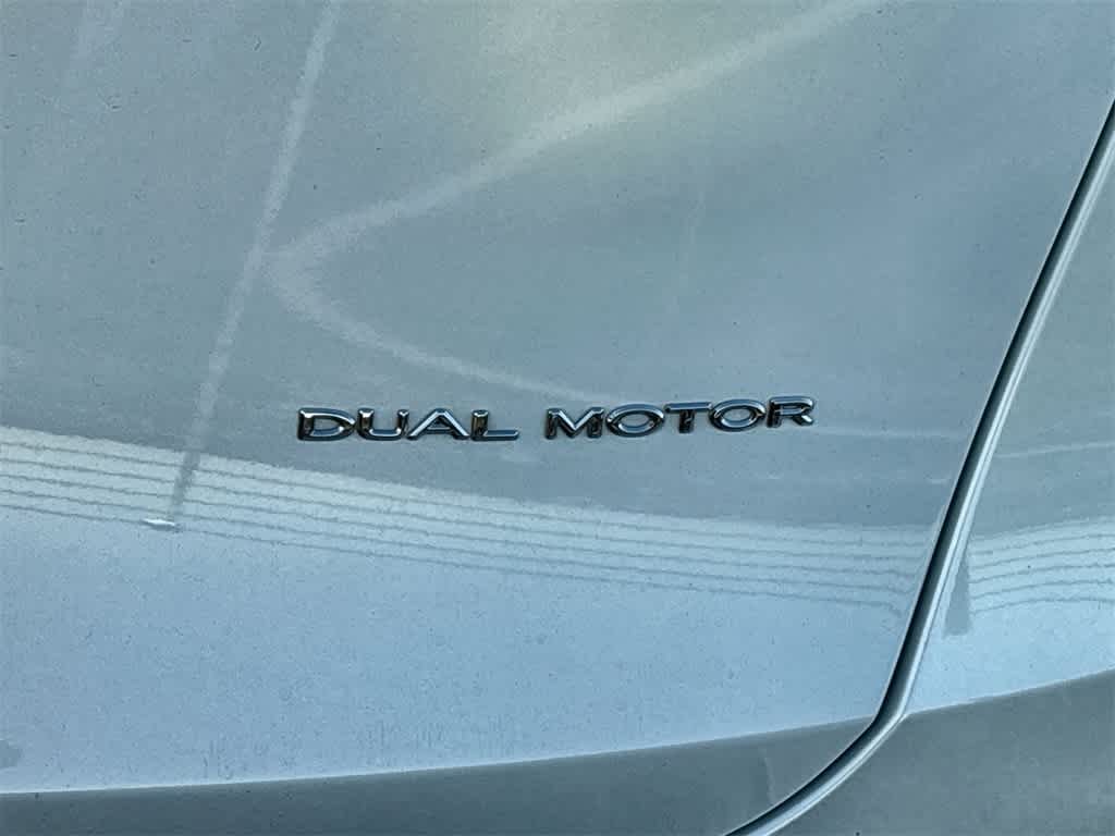 Thumbnail: 2023 Tesla Model Y - 10