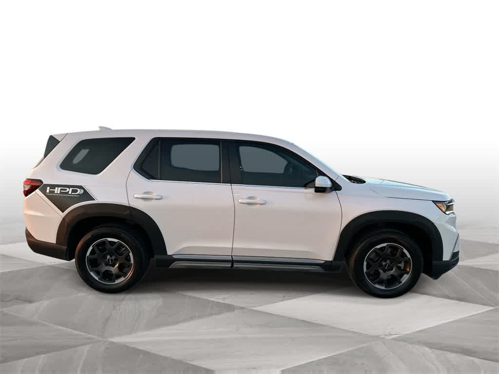 Thumbnail: 2023 Honda Pilot - 9