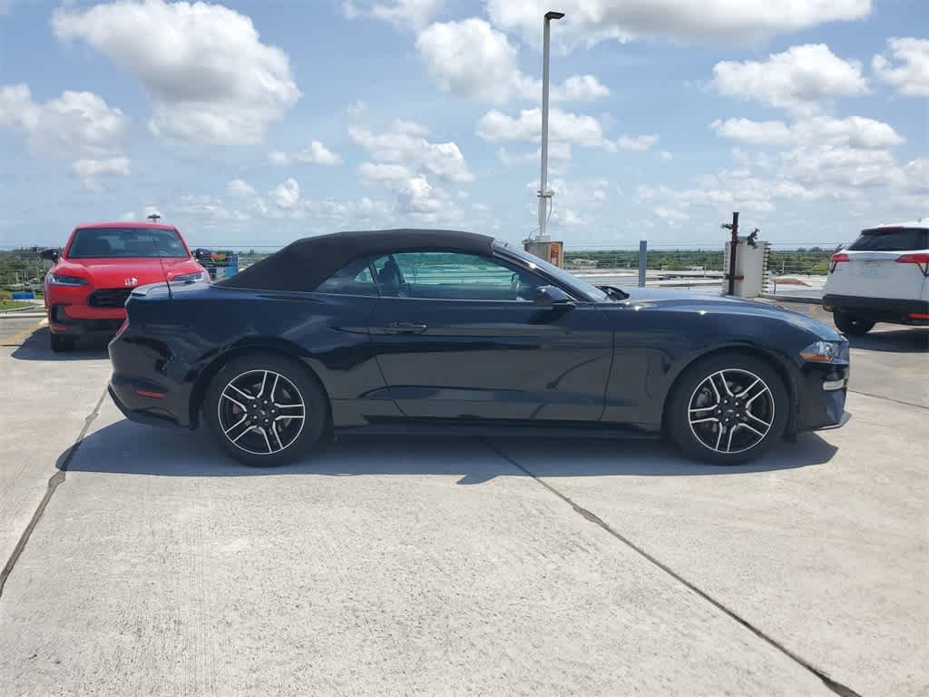 2023 Ford Mustang  6