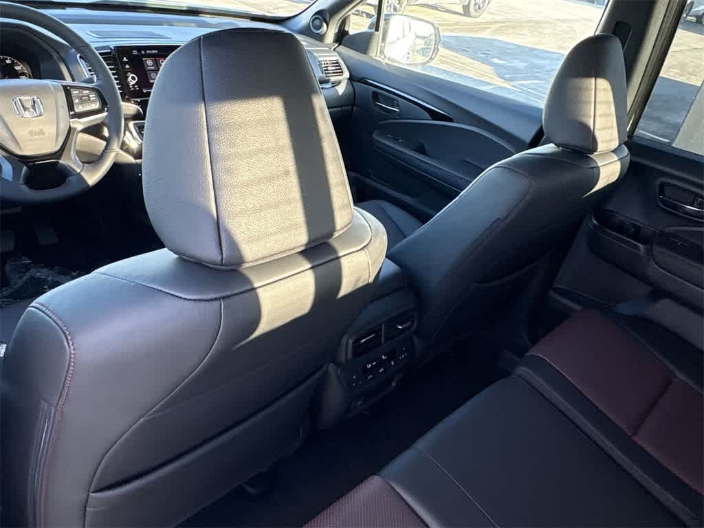 Thumbnail: 2025 Honda Ridgeline - 22