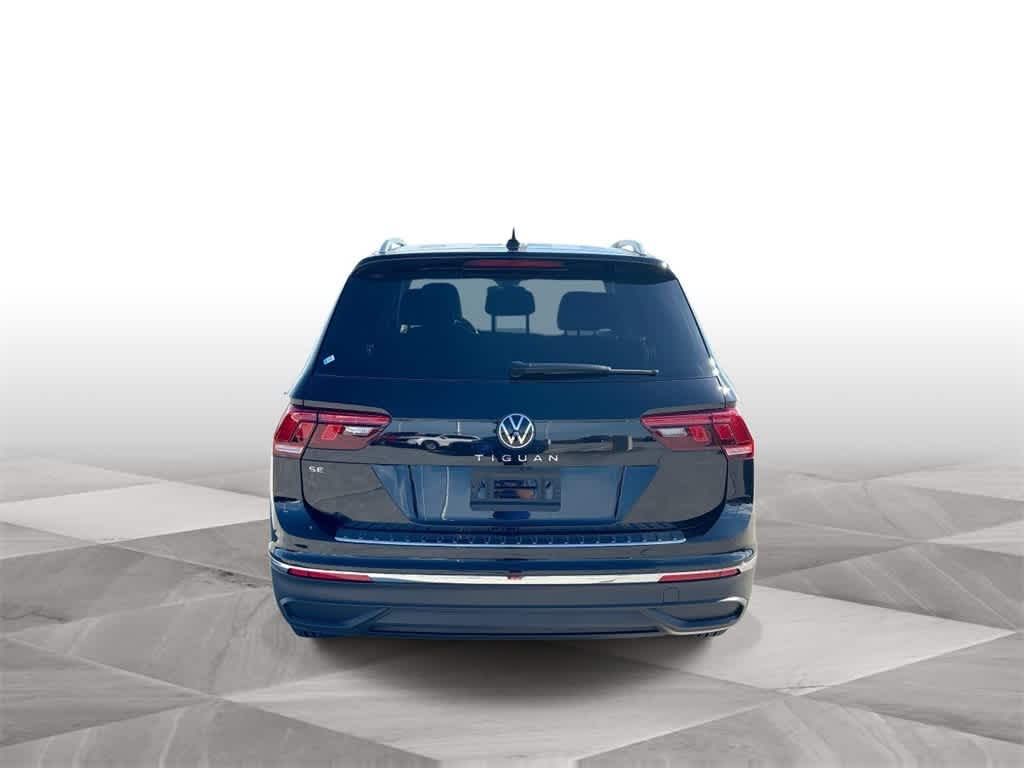 Thumbnail: 2024 Volkswagen Tiguan - 7