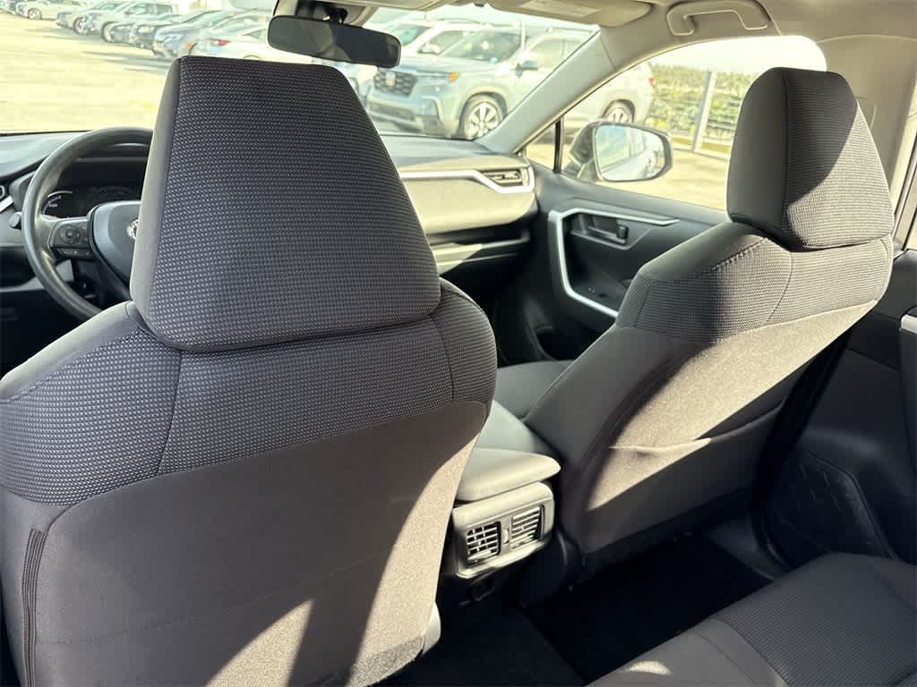 Thumbnail: 2023 Toyota RAV4 - 22