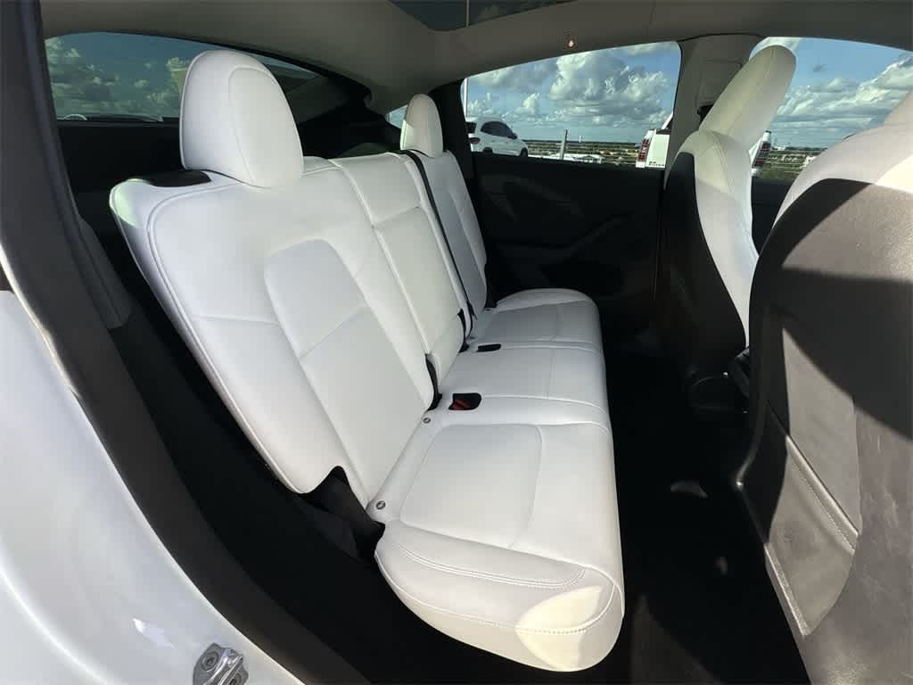 Thumbnail: 2024 Tesla Model Y - 25