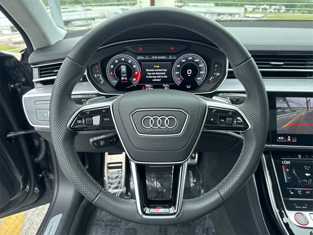 Thumbnail: 2023 Audi S8 - 15