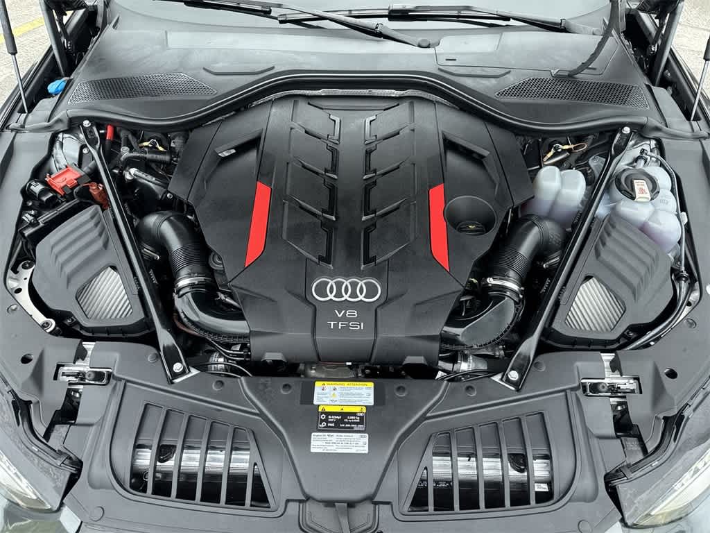 Thumbnail: 2023 Audi S8 - 12