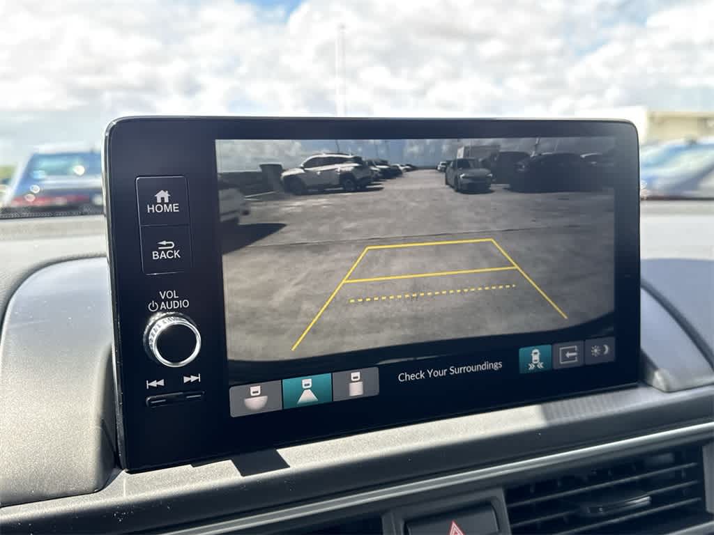 Thumbnail: 2025 Honda Pilot - 18