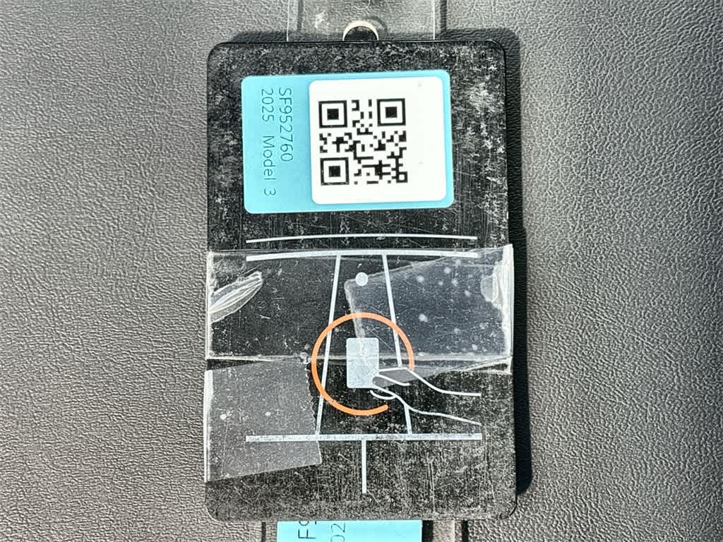 Thumbnail: 2025 Tesla Model 3 - 27