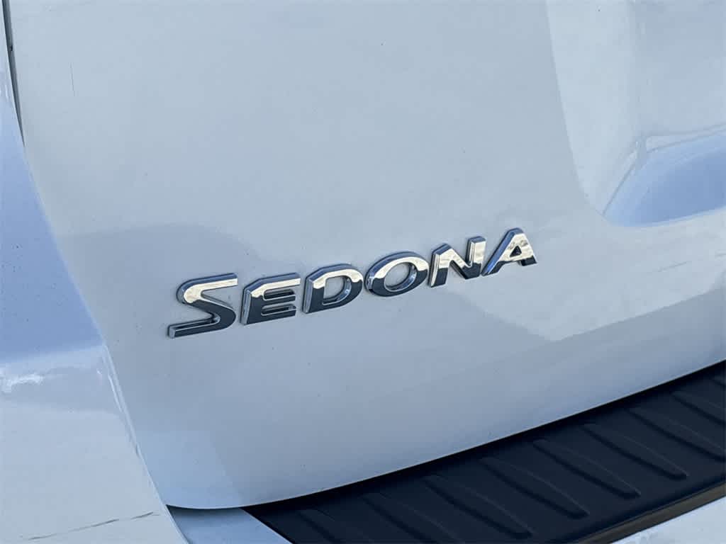 Thumbnail: 2021 Kia Sedona - 10