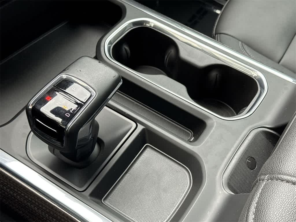 Thumbnail: 2024 Chevrolet Silverado 1500 - 20