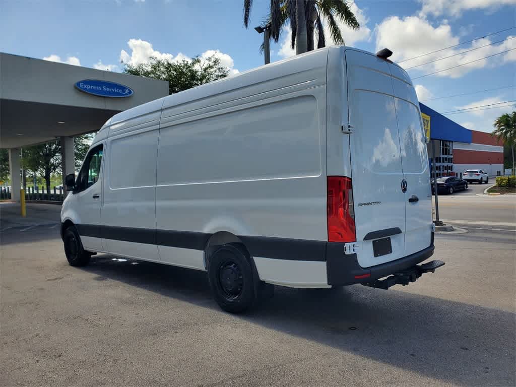 Thumbnail: 2025 Mercedes-Benz Sprinter - 12