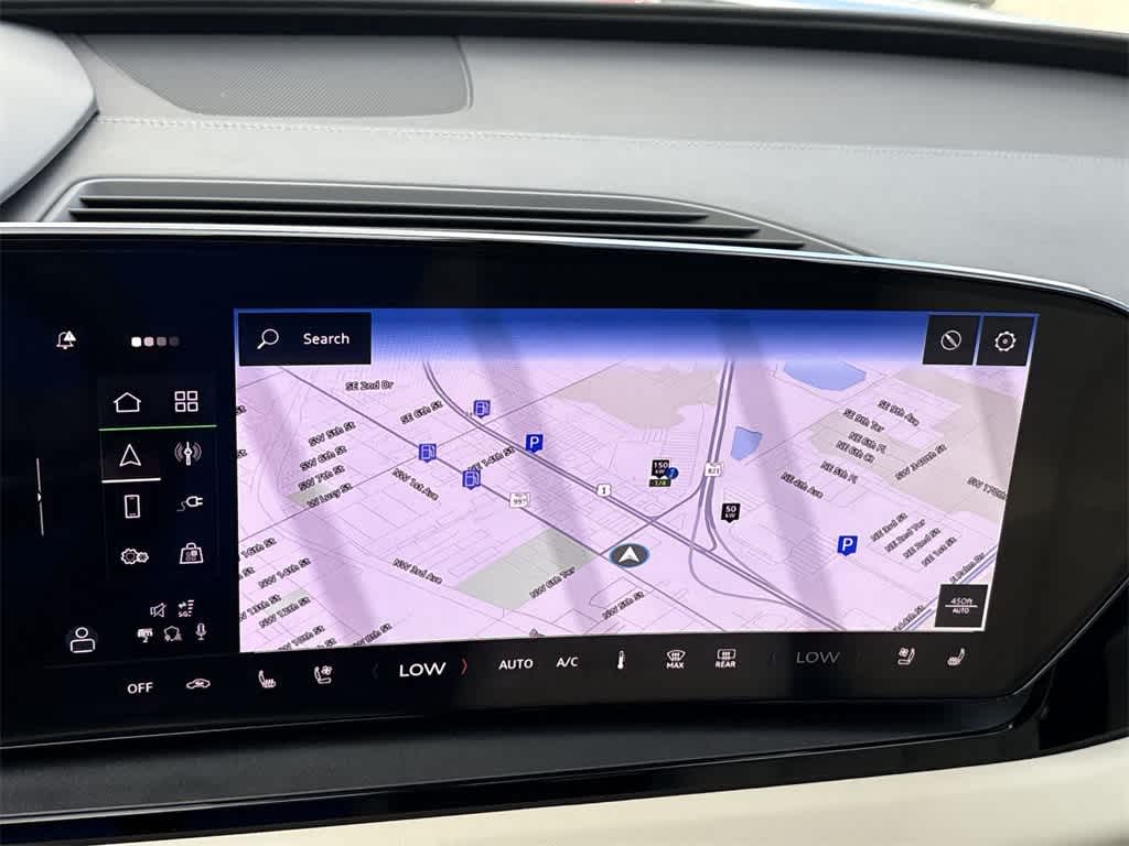 Thumbnail: 2025 Audi Q6 e-tron - 17