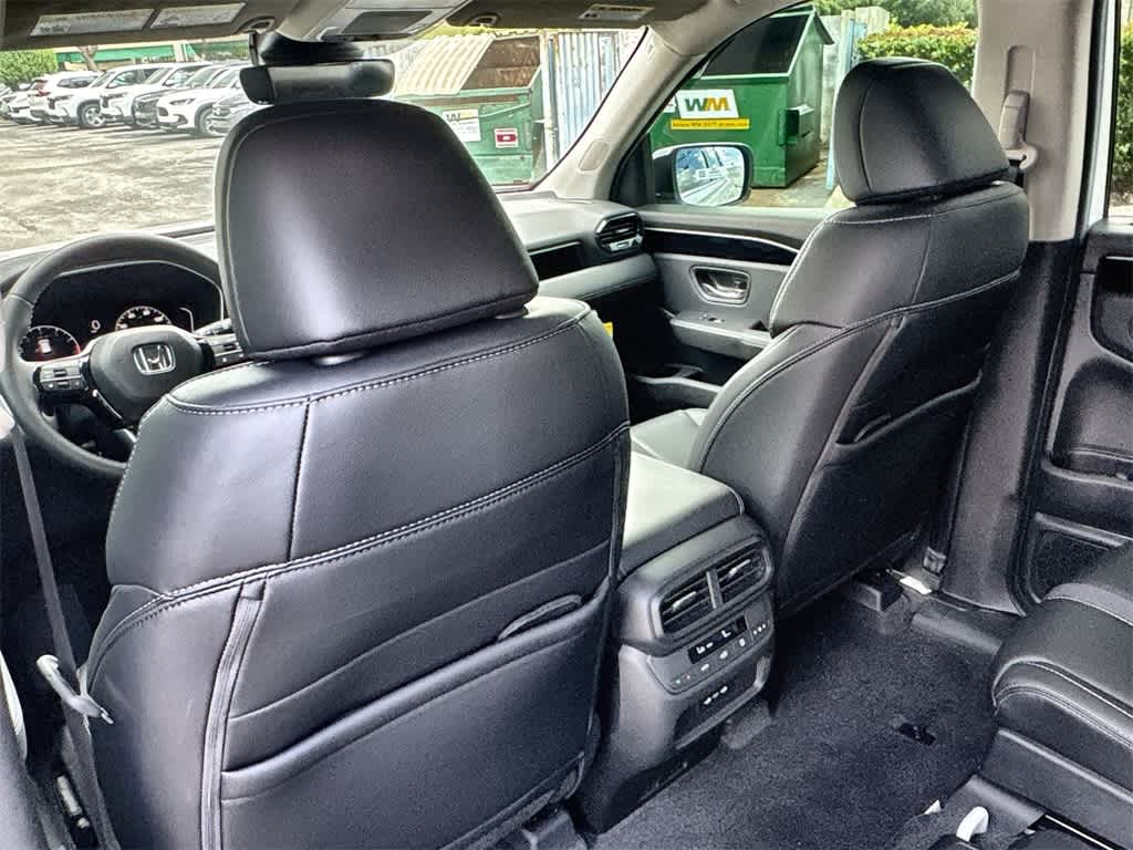 Thumbnail: 2025 Honda Pilot - 22