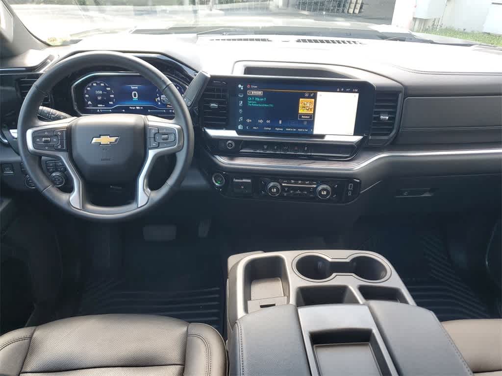 2024 Chevrolet Silverado 2500 LTZ 10