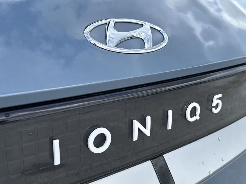Thumbnail: 2024 Hyundai Ioniq 5 - 11