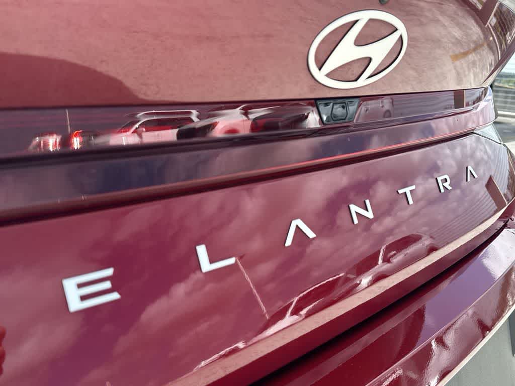 Thumbnail: 2025 Hyundai Elantra - 11