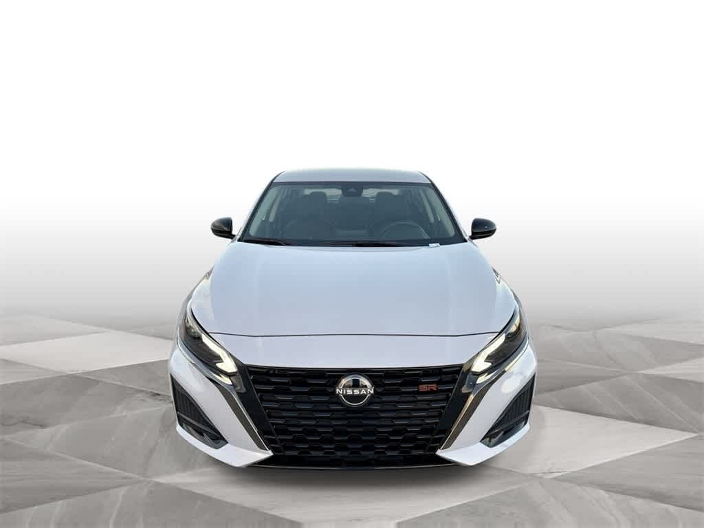 Used 2024 Nissan Altima 2.5 SR Sedan
