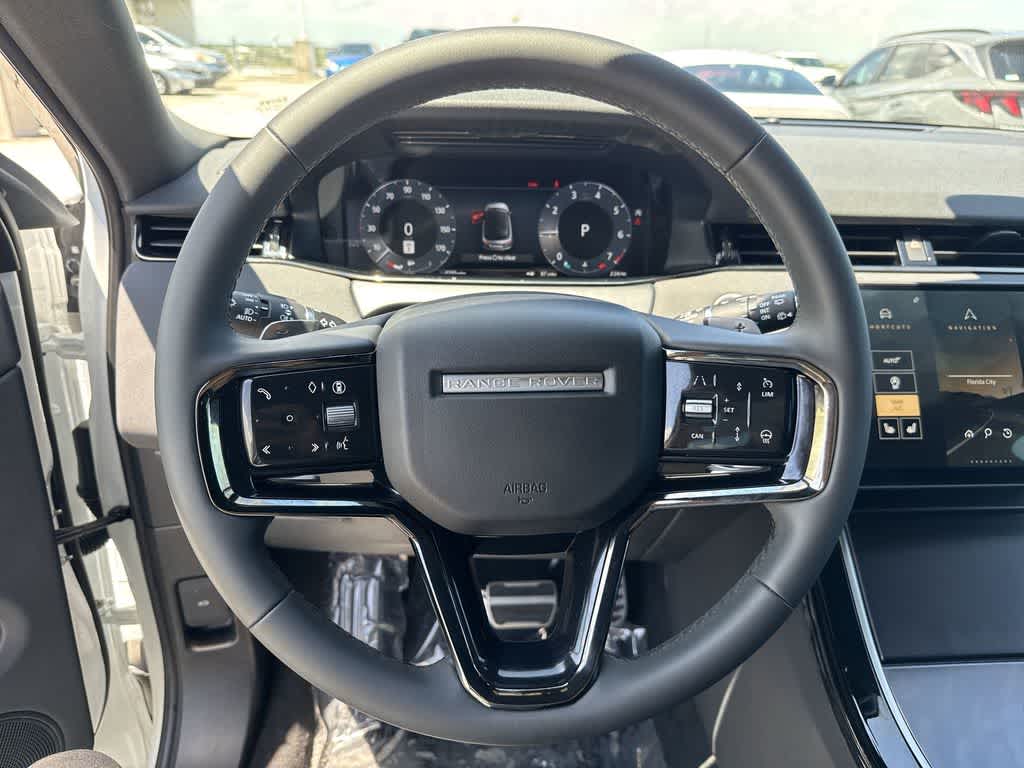 Thumbnail: 2026 Land Rover Range Rover Evoque - 14