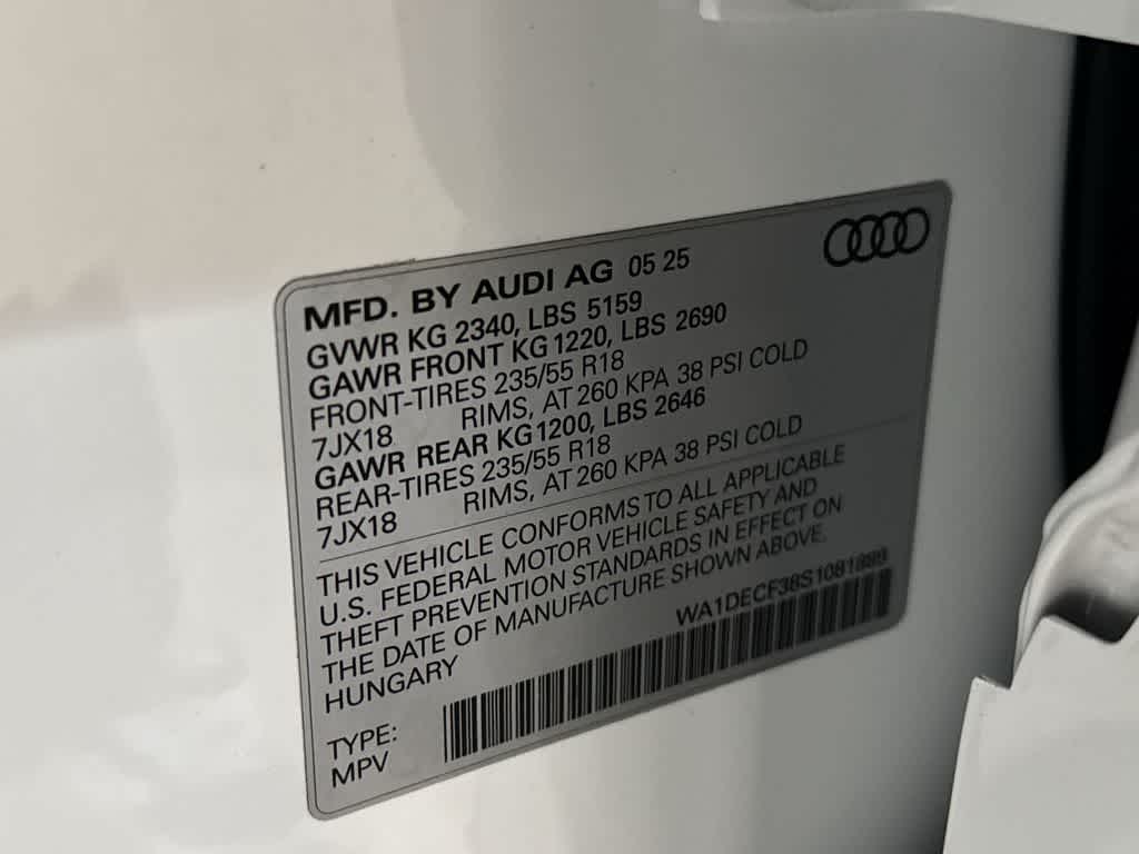 Thumbnail: 2025 Audi Q3 - 28