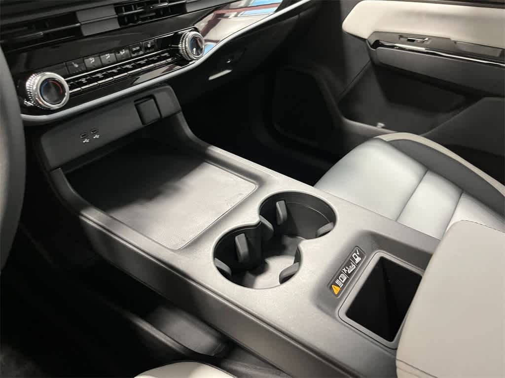 Thumbnail: 2025 Honda Prologue - 20