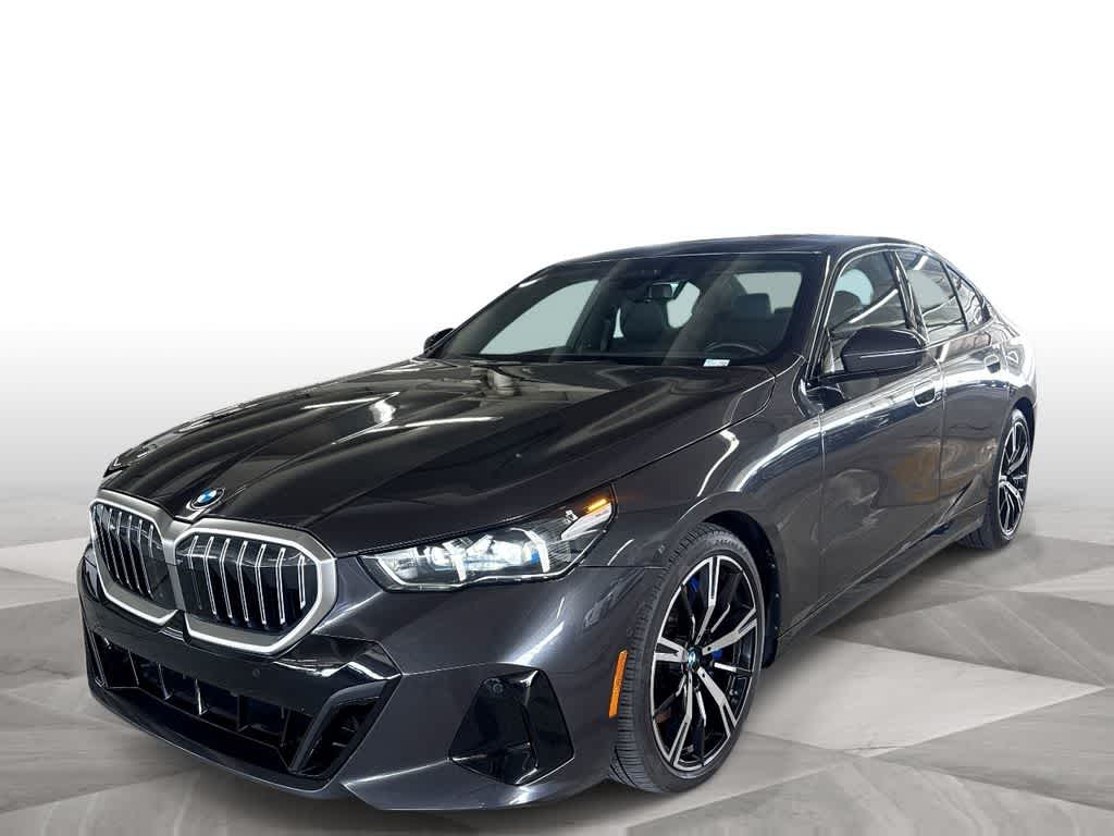 2024 BMW 5 Series 540i xDrive Sedan's photo