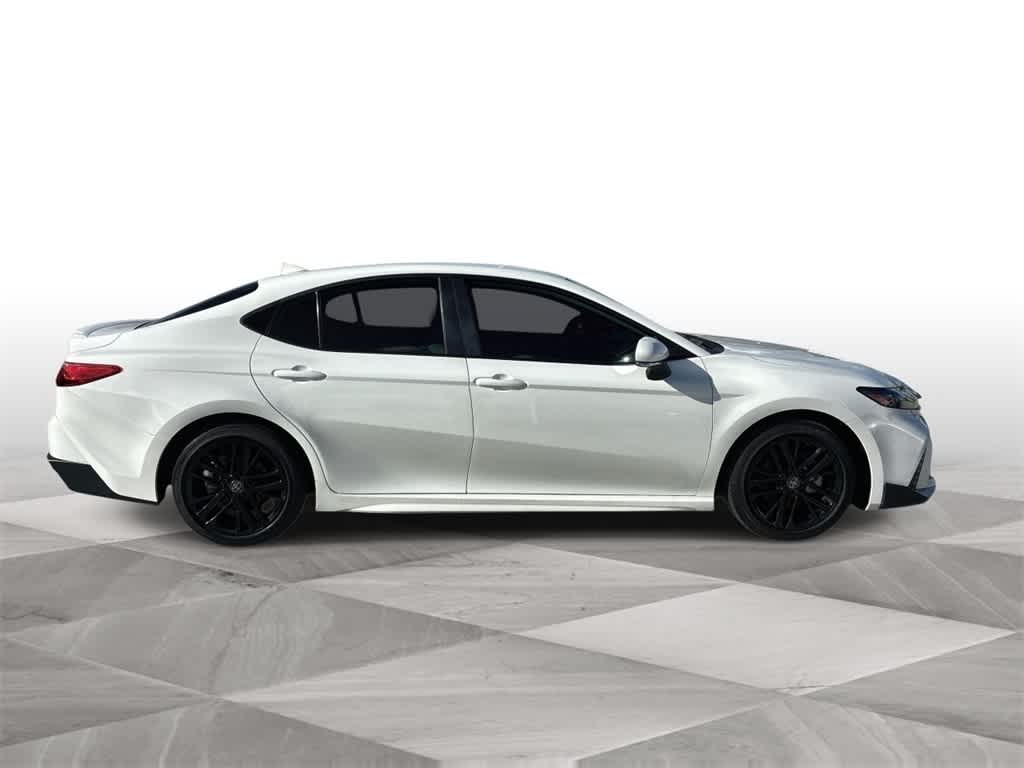 Thumbnail: 2025 Toyota Camry - 9