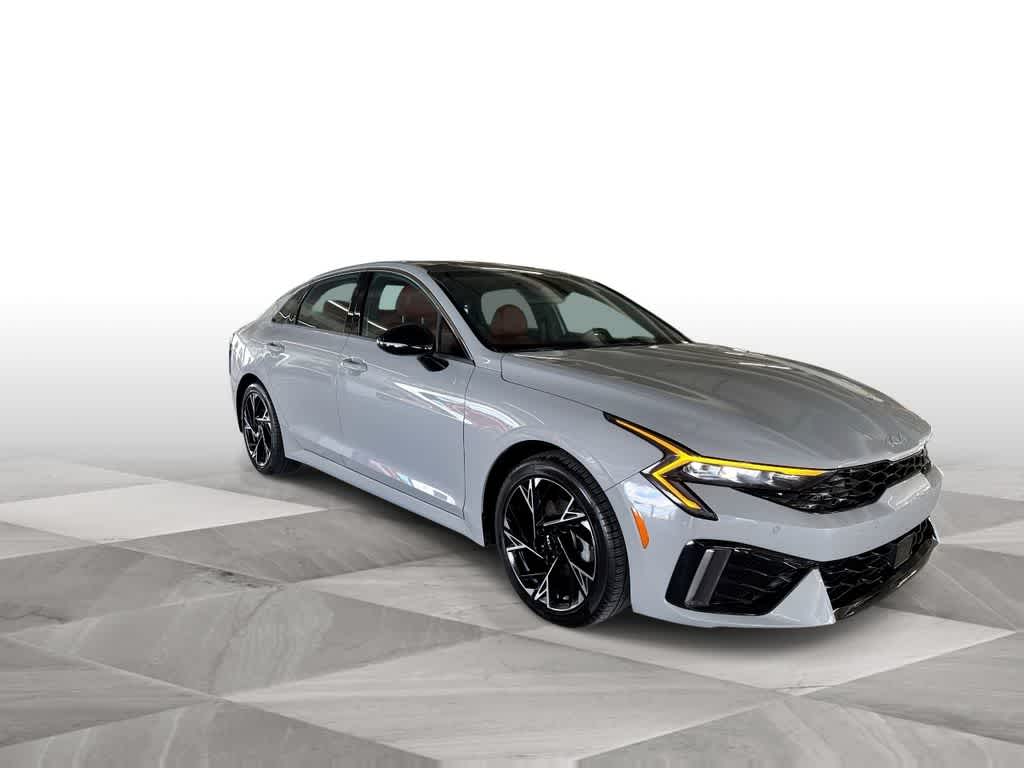 Thumbnail: 2025 Kia K5 - 2