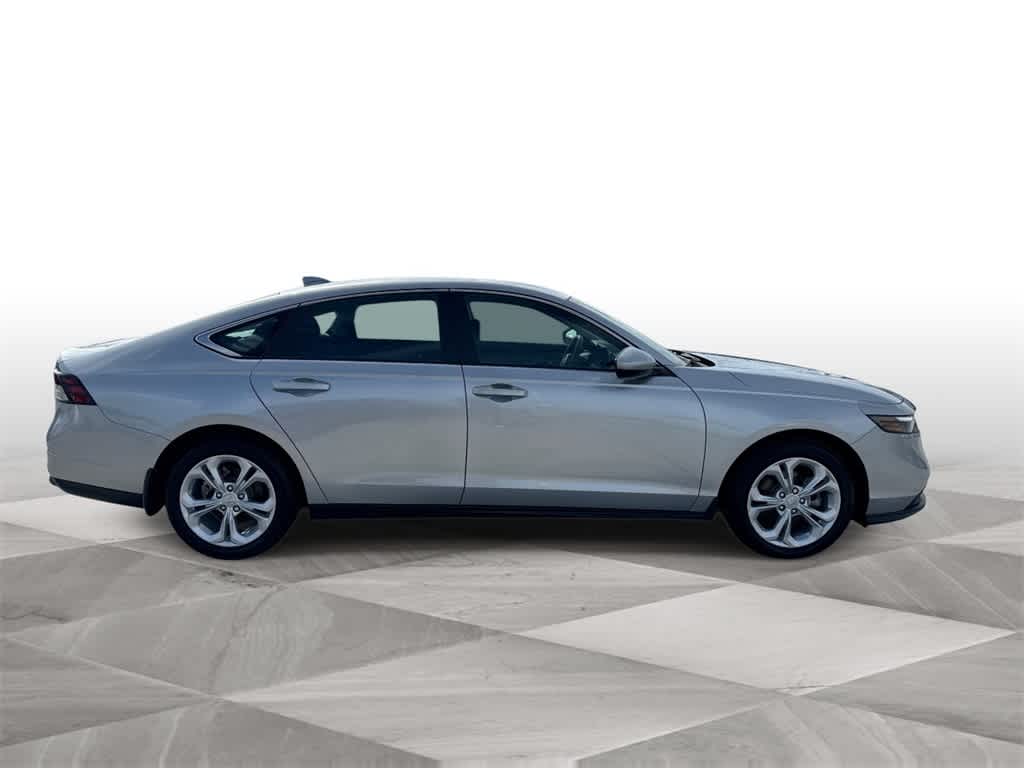 Thumbnail: 2025 Honda Accord - 9